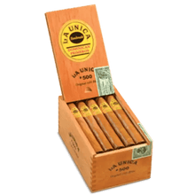 Load image into Gallery viewer, La Unica #600 Toro Connecticut mild flavor cigar displaying its band and torpedo shape in close-up image.