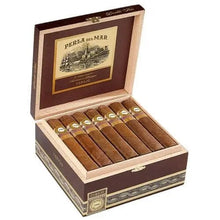Load image into Gallery viewer, Perla del Mar Corojo Robusto - Bosstyles Boston's Cigar ShopPerla del Mar Corojo Robusto