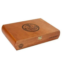 Load image into Gallery viewer, 5 Vegas Classic The Judge - Bosstyles Boston's Cigar Shop5 Vegas Classic The Judge
