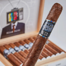 Load image into Gallery viewer, Alec &amp; Bradley Blind Faith Gordo - Bosstyles Boston's Cigar ShopAlec &amp; Bradley Blind Faith Gordo
