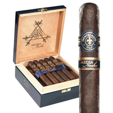 Load image into Gallery viewer, It delivers an intense flavor throughout, including hints of leather and toastiness. The aftertaste is both sweet and spicy.
