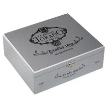 Load image into Gallery viewer, Carlos Torano Exodus Silver Perfecto medium-flavored cigars, showcasing the premium cigar's smooth wrapper and elegant shape.
