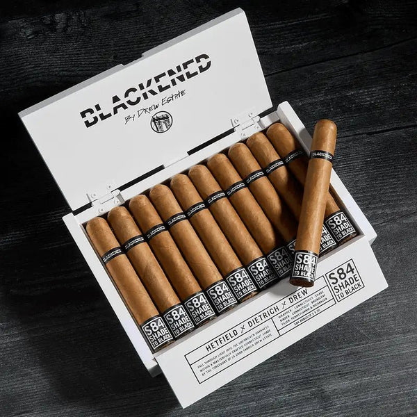 Drew Estate Blackened Shade to Black S84 Corona
