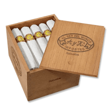 Load image into Gallery viewer, El Rey Del Mundo-Oscuro-Robusto Supreme - Bosstyles Boston's Cigar ShopEl Rey Del Mundo-Oscuro-Robusto Supreme
