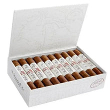 Load image into Gallery viewer, Gurkha Hudson Bay Robusto - Bosstyles Boston's Cigar ShopGurkha Hudson Bay Robusto
