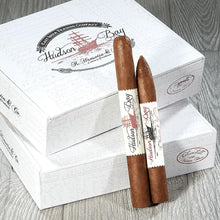 Load image into Gallery viewer, Gurkha Hudson Bay Toro - Bosstyles Boston's Cigar ShopGurkha Hudson Bay Toro
