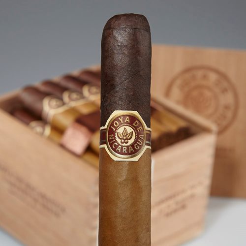 Joya de Nicaragua Cabinetta Churchill Medium Flavored Cigars Boston's Cigar Shop