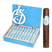 Load image into Gallery viewer, Full-flavored Los Statos Deluxe Maduro Gordo Connecticut cigar from Boston's Cigar Shop, showcasing its dark, rich wrapper and size.
