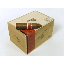 Load image into Gallery viewer, Nub by Oliva 464 Torpedo Habano - Bosstyles Boston's Cigar ShopNub by Oliva 464 Torpedo Habano

