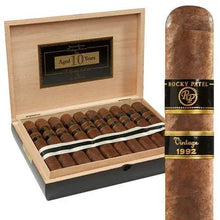 Load image into Gallery viewer, Rocky Patel Vintage '92 Sixty Gordo - Bosstyles Boston's Cigar ShopRocky Patel Vintage '92 Sixty Gordo

