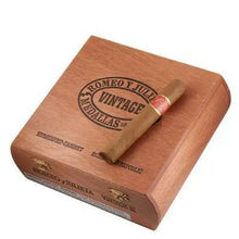 Load image into Gallery viewer, Romeo y Julieta Vintage 3 Robusto - Bosstyles Boston's Cigar ShopRomeo y Julieta Vintage 3 Robusto
