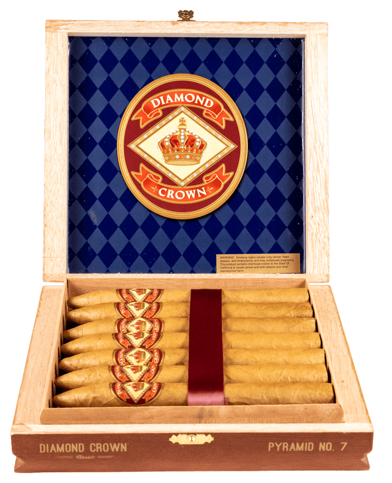 Diamond Crown Pyramid No. 7 Mild Flavor Cigar Boston's Cigar Shop